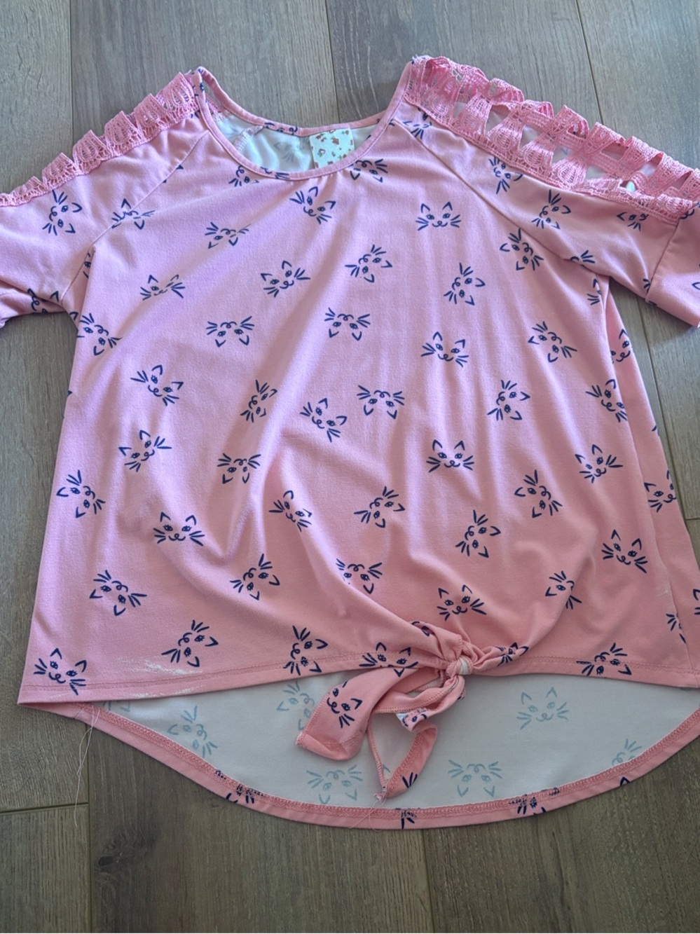 Belle Du Jour Pink Cat Print Short Sleeve Top